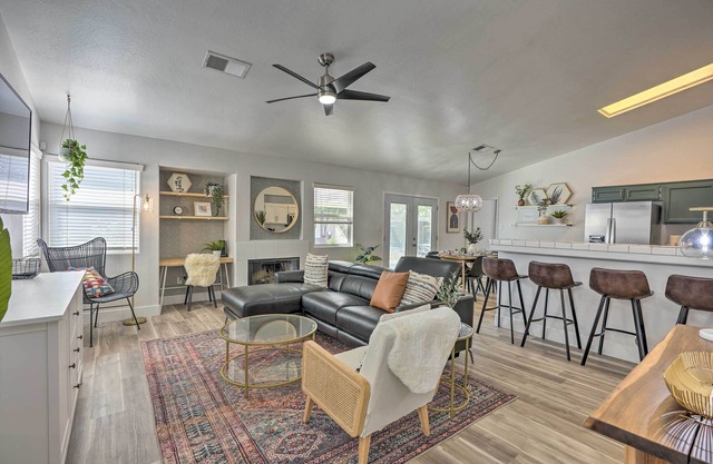 Stylish Bakersfield Getaway with Pool Table!