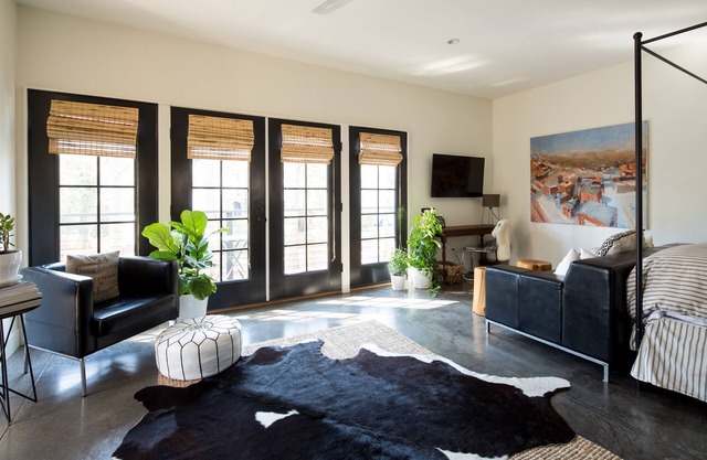 Stylish Belmont Studio: Walk to Downtown Mall