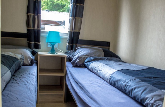 ★ Stylish & bright for 4 ★ Nature, WiFi + parking at the chalet ★ Beach 10 minutes on foot