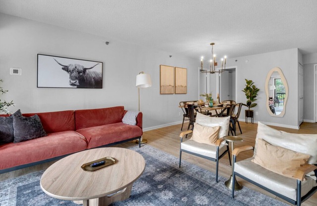 Stylish City Sleeps 8 Near Metro