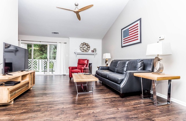 Stylish Condo near Southpark and Ballantyne
