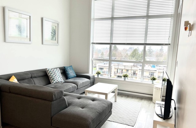 Stylish Downtown Langley Condo with Mountain View!