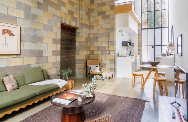 Stylish Downtown Loft wFree Onsite/Parking in Little Italy. Pet Friendly!