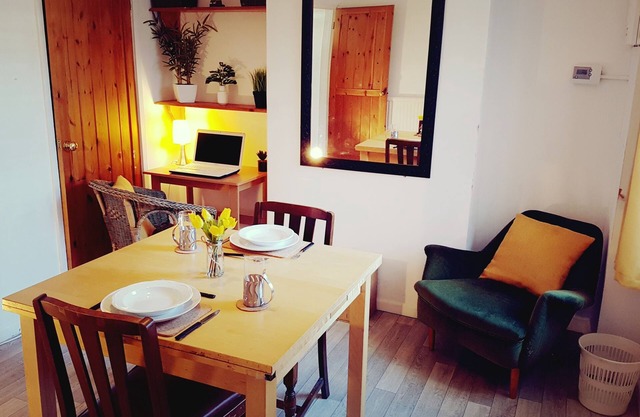 Stylish & homely space with considered work area