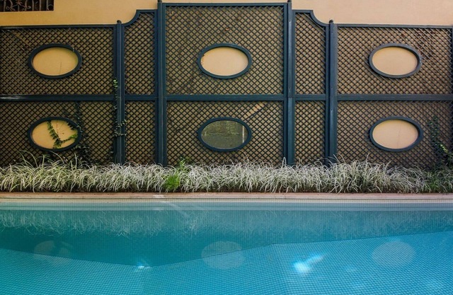 STYLISH LUXURIOUS WITH UNIQUE GARDEN&SWIMMING POOL IN THE VERY HEART OF FLORENCE