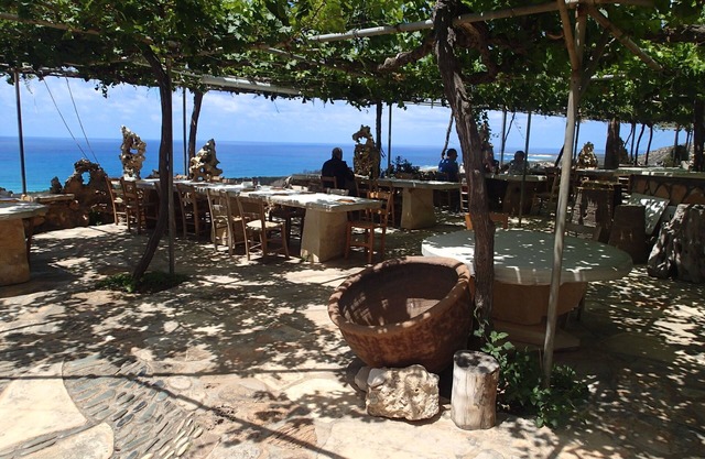 Stylish Luxury Villa With Private Pool And Panoramic Views, family friendly.