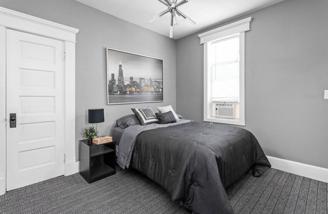 Stylish New Castle Escape w/Garage and by Parks