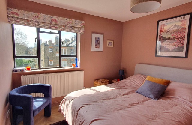 Stylish Newly Renovated 1 Bedroom Flat Close To London's Main Attractions