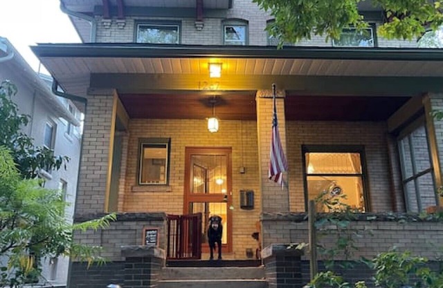 Stylish Remodeled Congress Park Palace I Sleeps 10