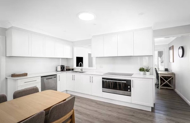Stylish, Serene & Spacious Gem: Workspace, Parking