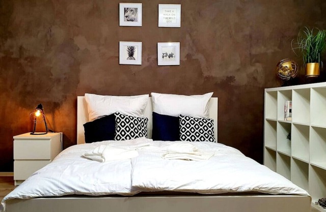 Stylish studio in the center