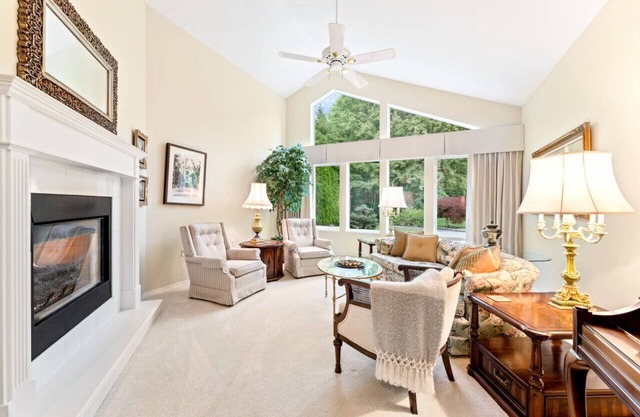 Stylish Tranquil Home w/Movie Room & Zen Garden