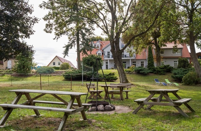 Stylish vacation apartment in a manor house on Lake Plau