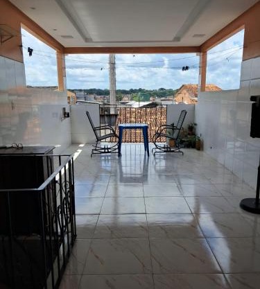 Suíte 1 Cama de casal e uma de solteiro Cop30