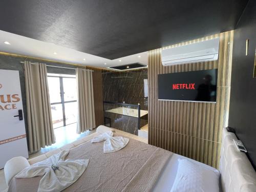 Suíte Gold com varanda e Hidro 302