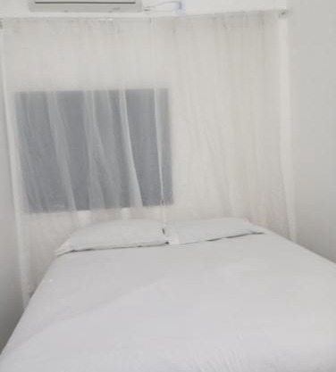 Suíte Casa Central Garagem Hatch