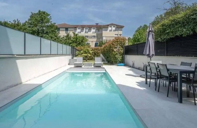 Sublime house with cinema gym swimming pool and sauna