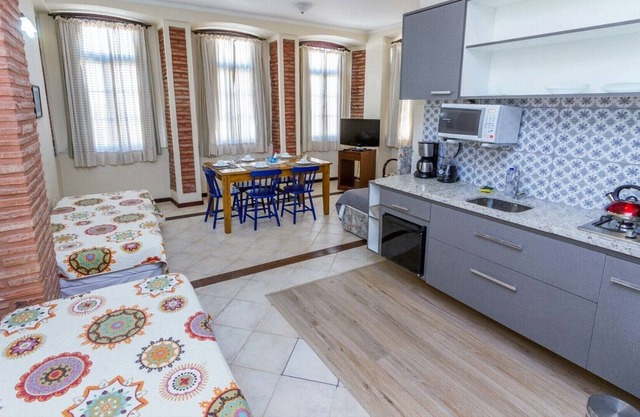 Suite from Flavia-Comfort Street