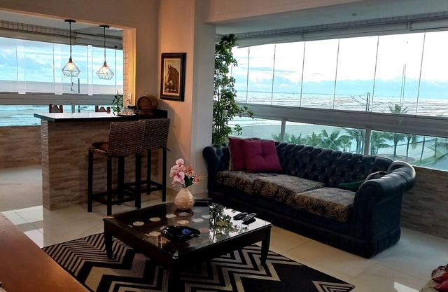 Suitable 3 DOM. SUIT/10 P WIFI CHURRASQ. LINDA SACADA VISTA P MAR WHATS 11 9 73537373.