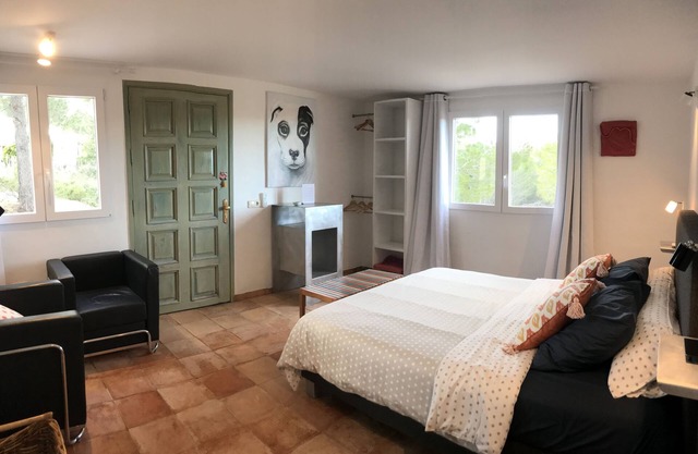 "suite Golondrina" very quiet location, yet only 10 minutes from the beach.