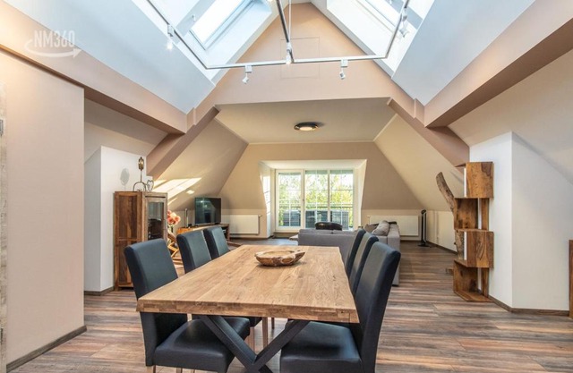 Suite ODINS HALLE - Odins Blick Wohnung 8 - direkt am Privatstrand, Sauna, Garten