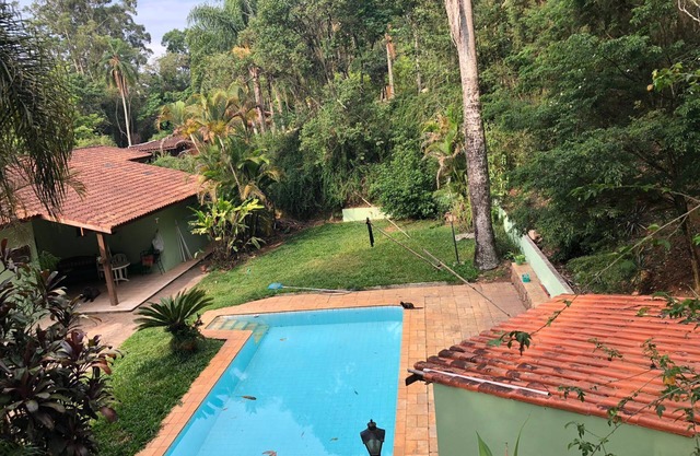 Suite Privativa com Piscina, Churrasqueira, Forno Pizza e Fogão a Lenha