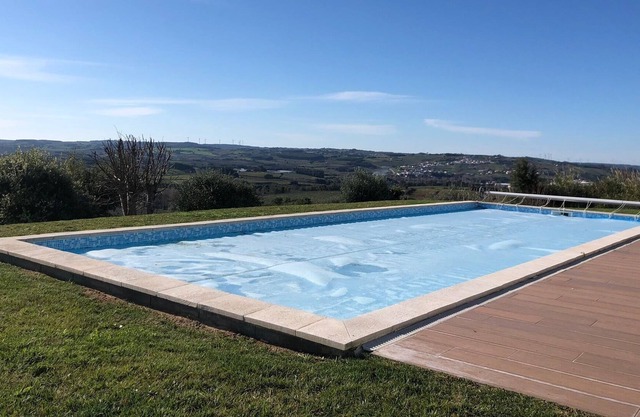 Suite to rent in countryside family home
