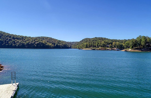 Suits Us Too with its easy access to private dock on Norris Lake Big Creek