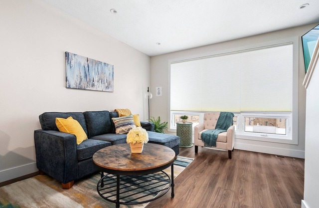 Summer Break! Private Rooftop & Garage! NEW 2BR