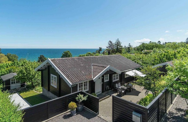 Summer house with sea view on beautiful Bornholm