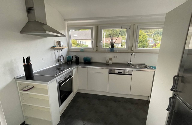 Summer in the Hegau - beautiful, new vacation apartment on the Heilsberg