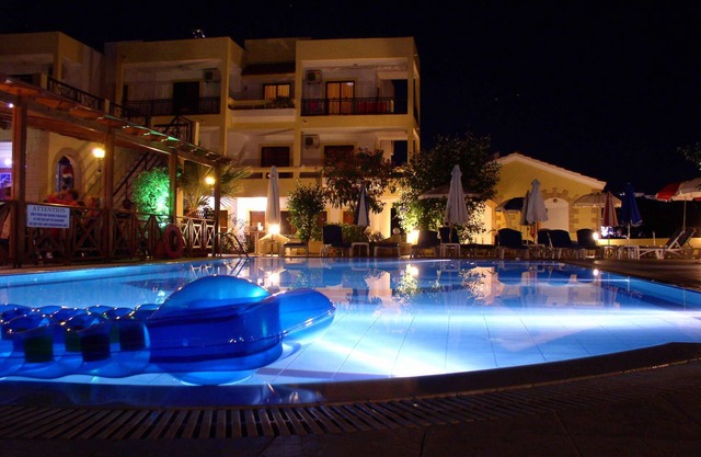 Summer Memories Hotel Apartments