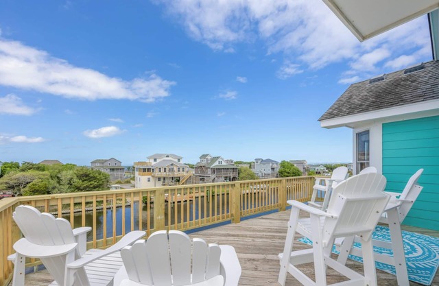 SUMMER SAVINGS - Canalfront Home w/Pool, Hot Tub, Private Boat Dock, Game Room