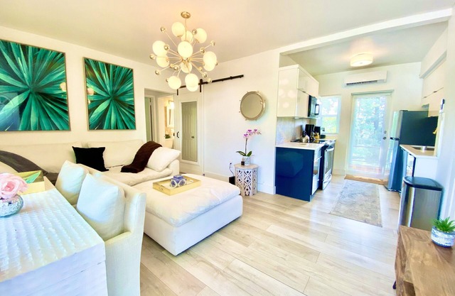 Summerland Villa at the Carrington- New 2 Bedroom 1 Bath
