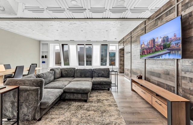 Sun-Filled Loft in Downtown Buffalo directly across from Shea's & Electric City