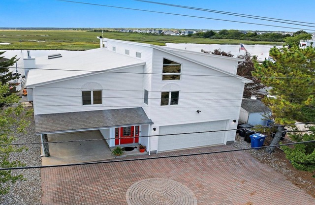 Sun-Kissed Beach House: Your Off-Season Waterfront