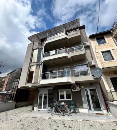 Sun Lux Apartments