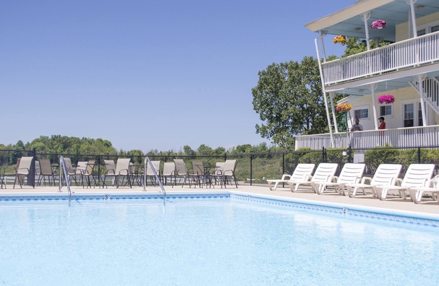 Sun N Sand Resort