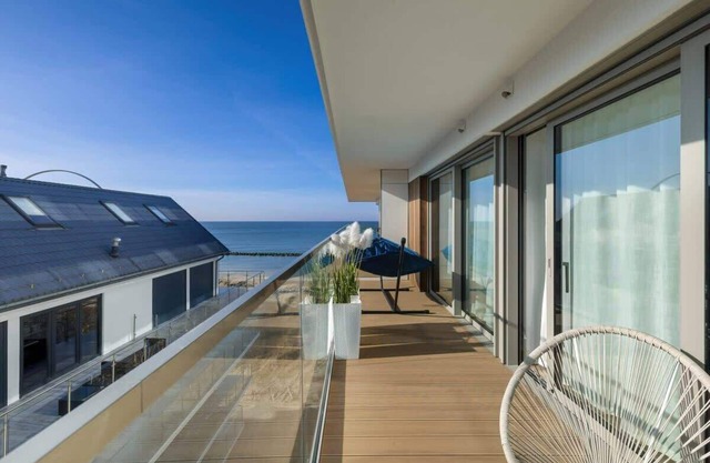 Sun & Sea 605* | Atmospheric Apartment | Parking