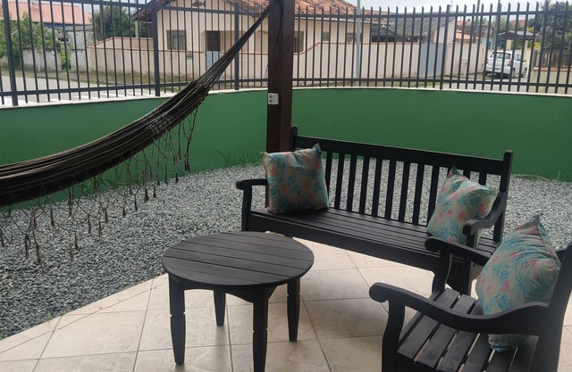 Sun, sea and a place to rest is here, house near Beto Carrero sure fun.