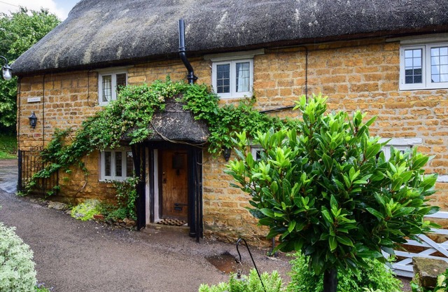 Suncroft - sleeps 8 guests in 3 bedrooms