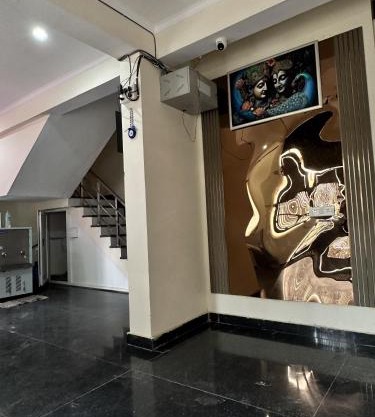 Sunita Residency