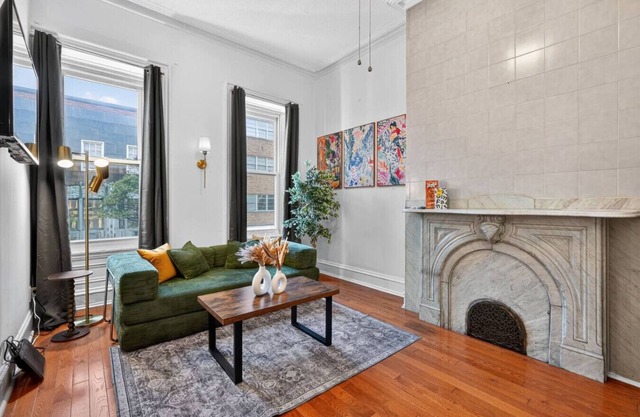 Sunny 1/1 | Center City | Sofa Bed | Sleeps 4