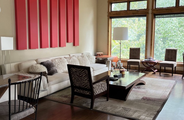 Sunny, contemporary 3 bdr/3bath duplex minutes from Beaver Creek!