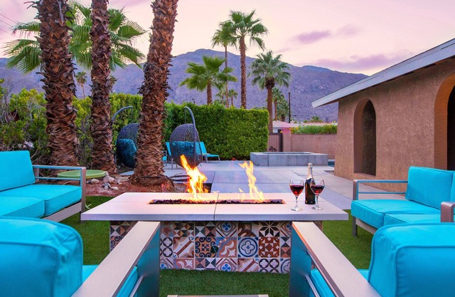 Sunny Palms at Warm Sands - Designer Pool Home!