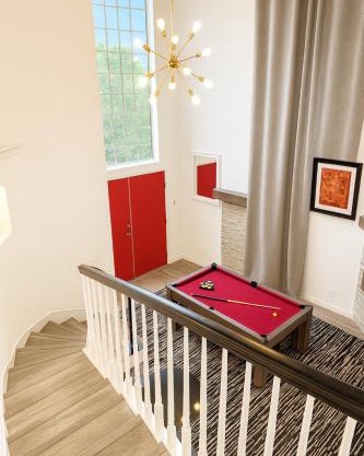 Sunny Santa Monica House - Hot Tub, Game Room, BBQ, Projector