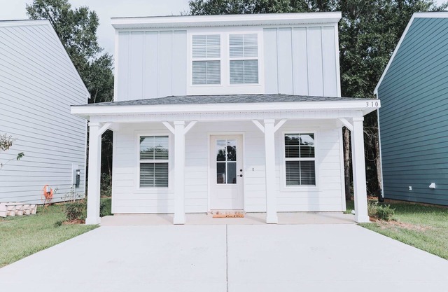 Sunny Shore Summary: