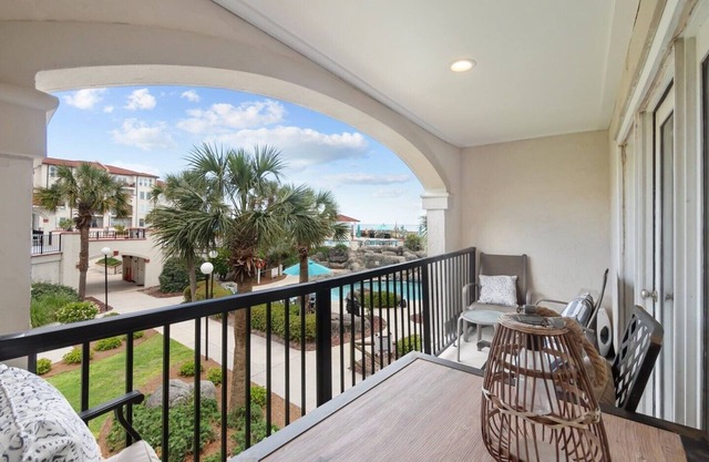 Sunny Side Up at Villa Capriani Resort 108A | North Topsail Beach, NC