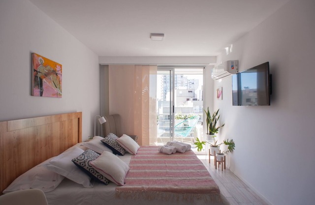 SUNNY studio on ideal Palermo Soho st. w/pool& Gym