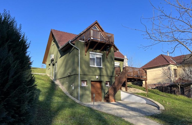 SunnySide Apartmanház